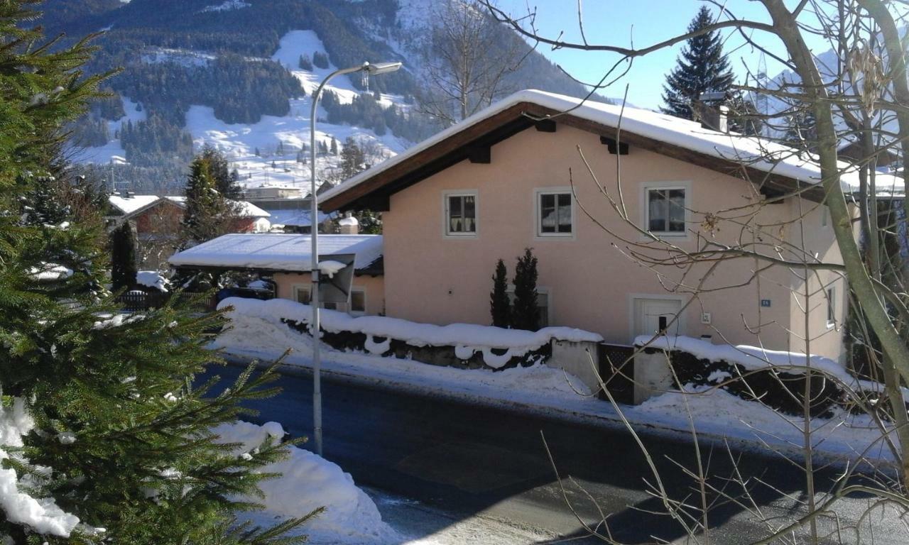 Апартаменти Haus Eberl Брук-ан-дер-Гросглокнерштрасе Екстер'єр фото